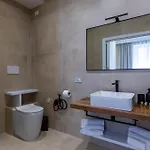 Casa Lounge Costituzione 招待所 卡利亚里
