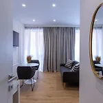 Casa Lounge Costituzione 4*
