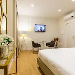 招待所 Casa Lounge Costituzione 4*