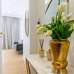 Casa Lounge Costituzione 4* 卡利亚里