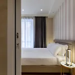 Casa Lounge Costituzione 4* 卡利亚里
