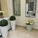 招待所 Casa Lounge Costituzione 卡利亚里