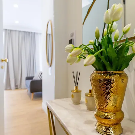 Casa Lounge Costituzione 4* Κάλιαρι