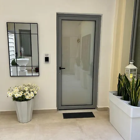 Πανσιόν Casa Lounge Costituzione
