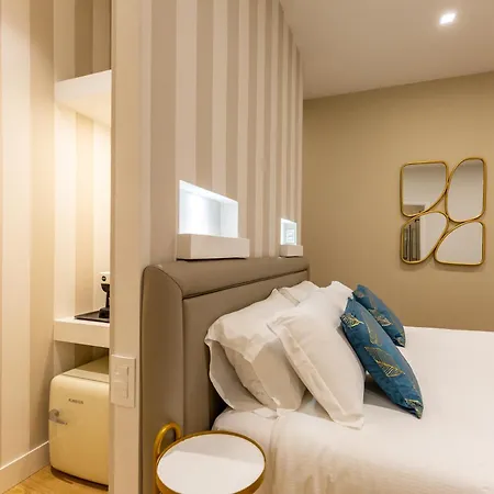 Casa Lounge Costituzione Gasthuis 4*