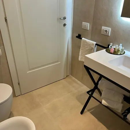 Casa Lounge Costituzione