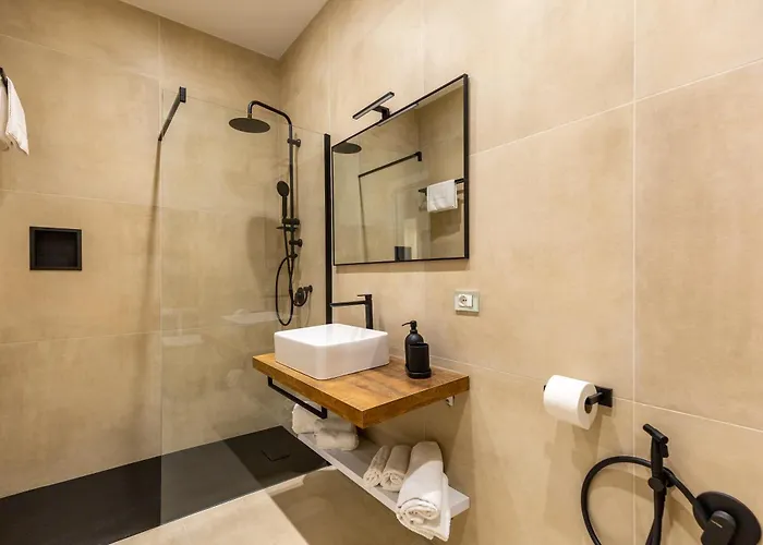 Casa Lounge Costituzione كالياري