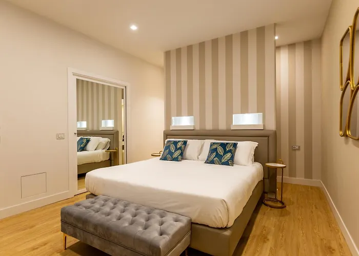 Casa Lounge Costituzione بيت ضيافة 4*